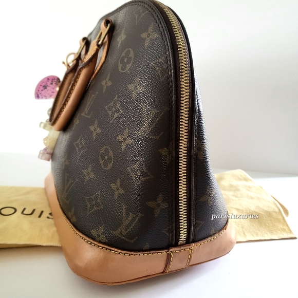 Louis Vuitton Alma Classic LV Monogram PM Bag - Picture 2 of 16